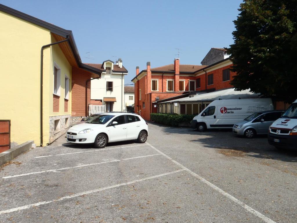 Albergo Pizzeria Sole San Giovanni Lupatoto Zewnętrze zdjęcie