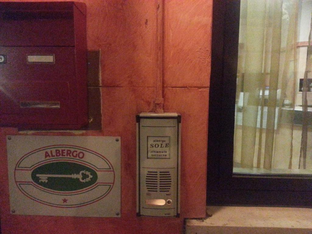 Albergo Pizzeria Sole San Giovanni Lupatoto Zewnętrze zdjęcie
