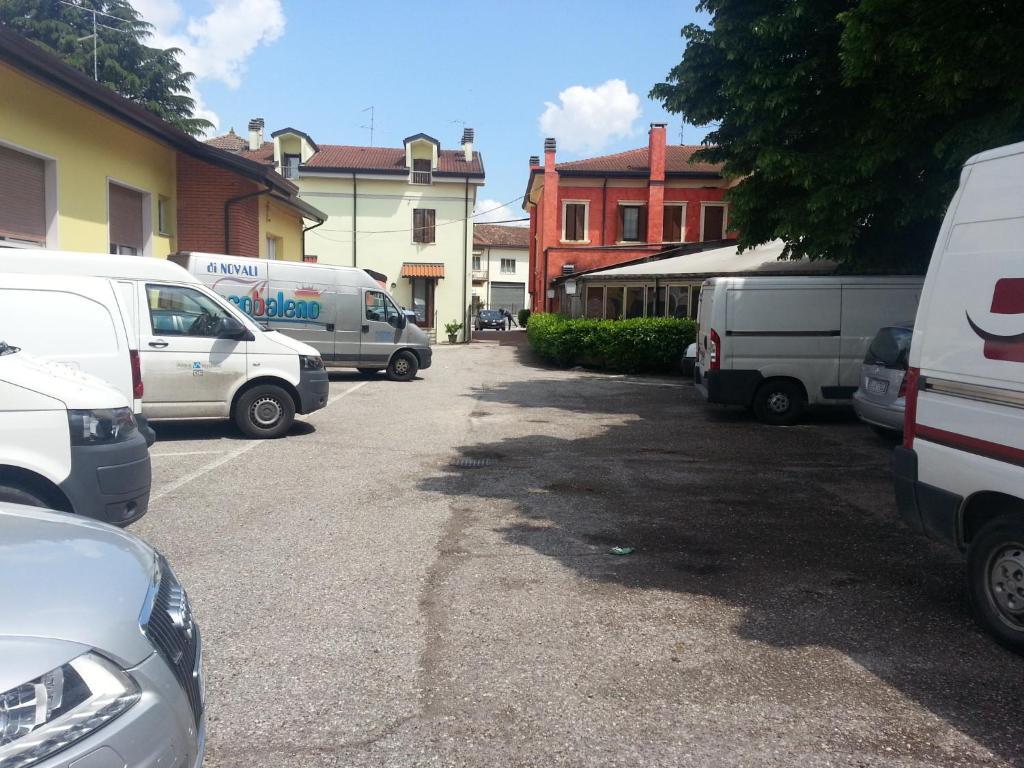 Albergo Pizzeria Sole San Giovanni Lupatoto Zewnętrze zdjęcie